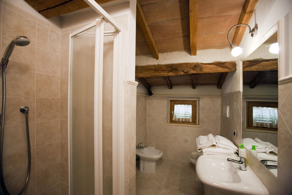 Agriturismo Podere Olivello In Val D'Orcia มอนตาลชิโน ห้อง รูปภาพ